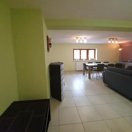 Lilas, Loft 2 A 8 Personnes, Avec Salle De Jeux Et Dans La * Ventron